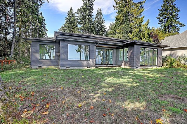 1681 S East Camano Drive, Camano Island, WA 98282