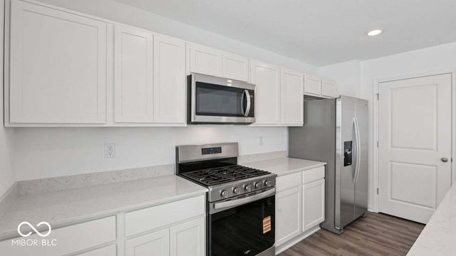 1237 Simms Lane, Greenfield, IN 46140