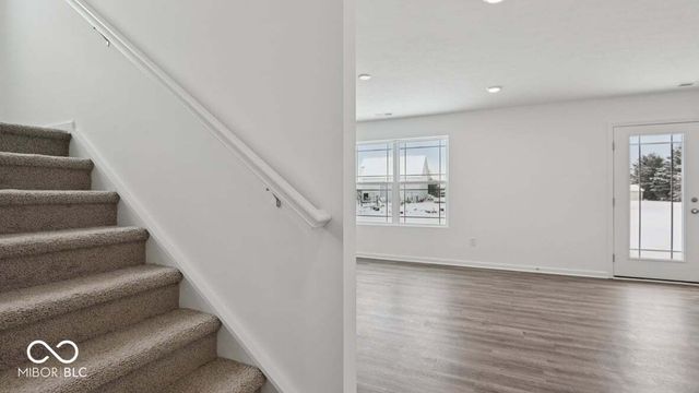 1237 Simms Lane, Greenfield, IN 46140