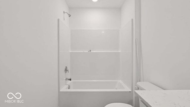 1237 Simms Lane, Greenfield, IN 46140