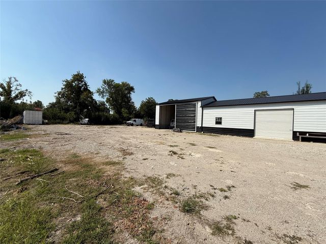 7610 Almeda Genoa Road, Houston, TX 77075