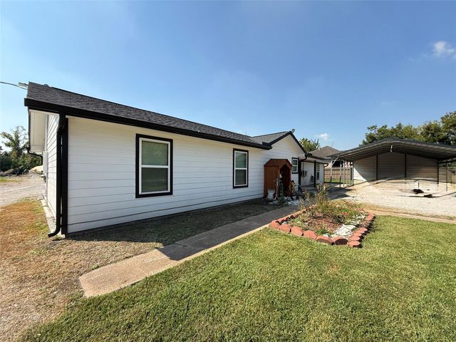 7610 Almeda Genoa Road, Houston, TX 77075