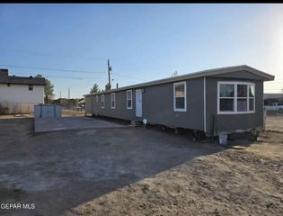 674 Supima Drive, Socorro, TX 79927