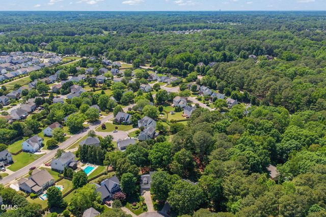 2100 Crispland Court, Fuquay Varina, NC 27526