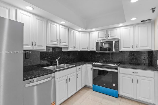 9511 Collins Ave 806, Surfside, FL 33154