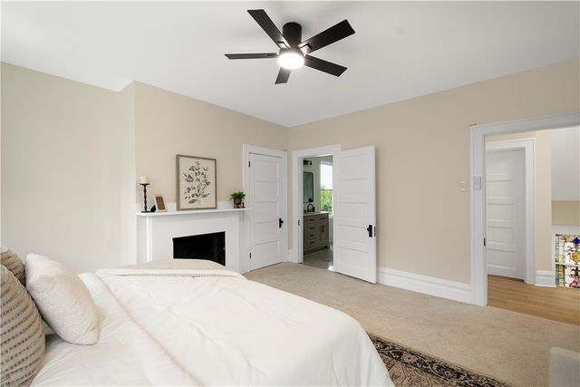 11 Dinsmore Ave, Crafton, PA 15205