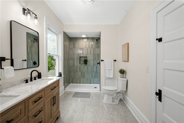 11 Dinsmore Ave, Crafton, PA 15205