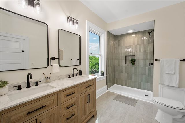 11 Dinsmore Ave, Crafton, PA 15205