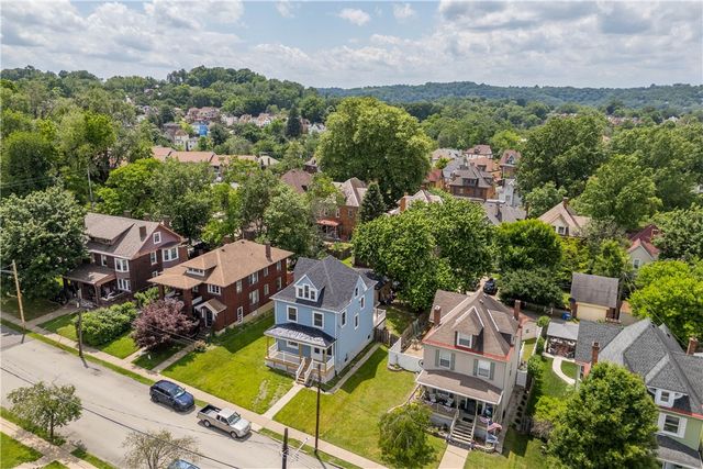 11 Dinsmore Ave, Crafton, PA 15205