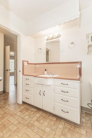 795 W Palm Avenue, Reedley, CA 93654