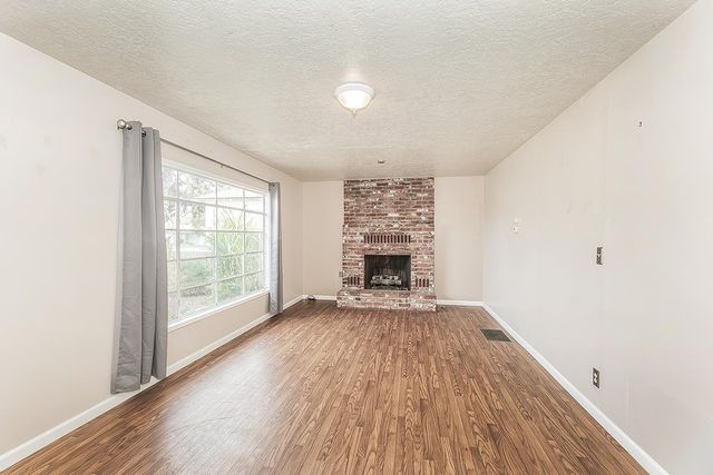 795 W Palm Avenue, Reedley, CA 93654