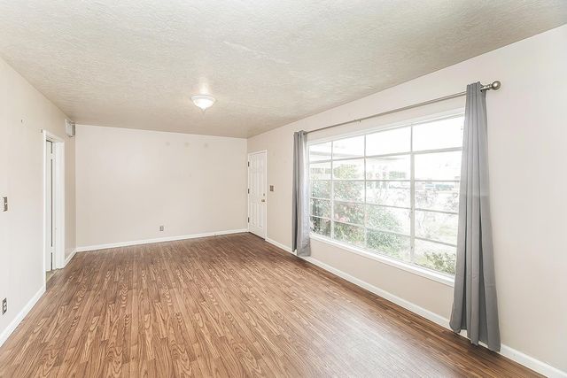 795 W Palm Avenue, Reedley, CA 93654