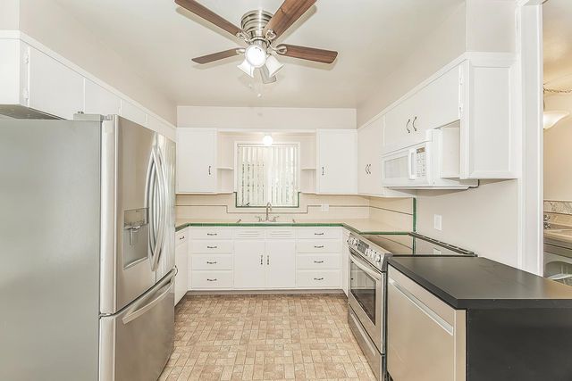 795 W Palm Avenue, Reedley, CA 93654