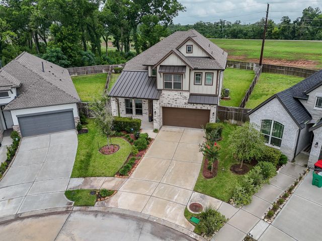 10730 Hidden Rock Drive, Missouri City, TX 77459