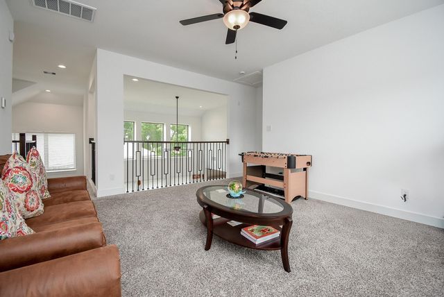 10730 Hidden Rock Drive, Missouri City, TX 77459