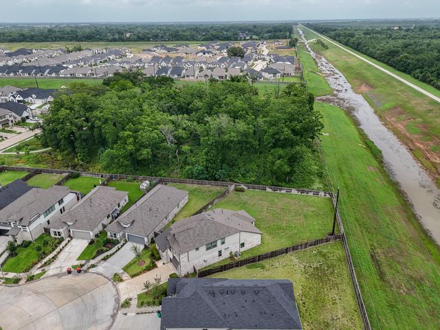 10730 Hidden Rock Drive, Missouri City, TX 77459