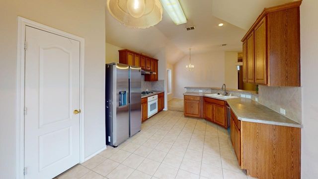 10514 Saint Georges Drive, Rowlett, TX 75089