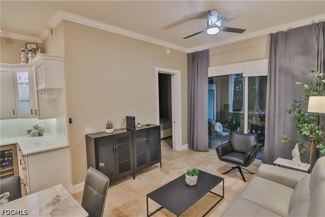 2825 Palm Beach BLVD 116, Fort Myers, FL 33916