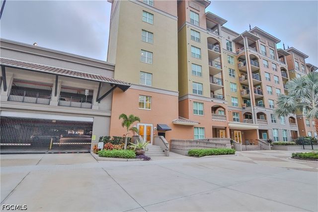 2825 Palm Beach BLVD 116, Fort Myers, FL 33916