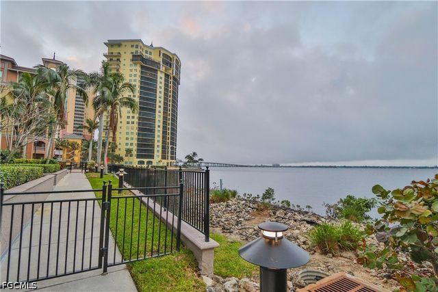 2825 Palm Beach BLVD 116, Fort Myers, FL 33916