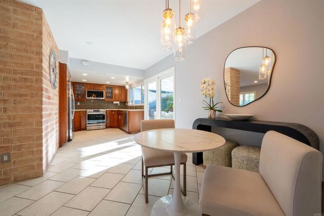 3876 Mount Albertine Avenue, San Diego, CA 92111