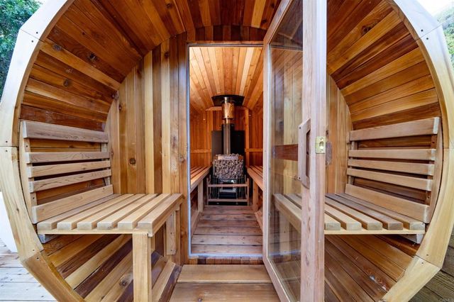 3876 Mount Albertine Avenue, San Diego, CA 92111