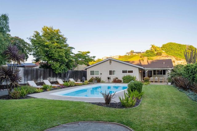 3876 Mount Albertine Avenue, San Diego, CA 92111