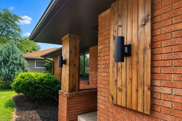 6164 Colfax Lane S, Minneapolis, MN 55419