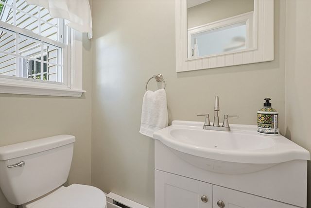 103 Field Rd, Longmeadow, MA 01106