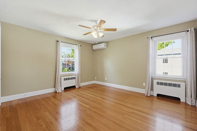 103 Field Rd, Longmeadow, MA 01106
