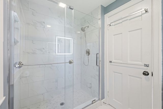 103 Field Rd, Longmeadow, MA 01106