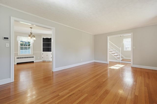 103 Field Rd, Longmeadow, MA 01106