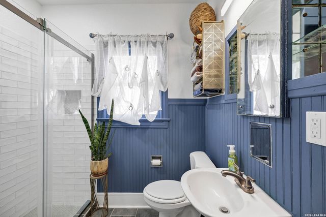 122 Hoover, San Antonio, TX 78225