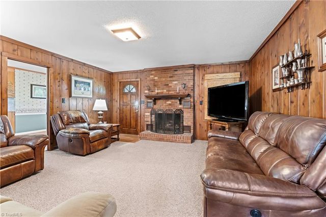 154 Meadowview Road, Mocksville, NC 27028
