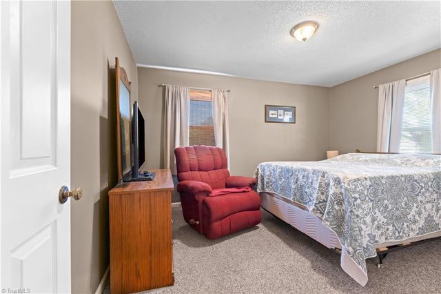 154 Meadowview Road, Mocksville, NC 27028