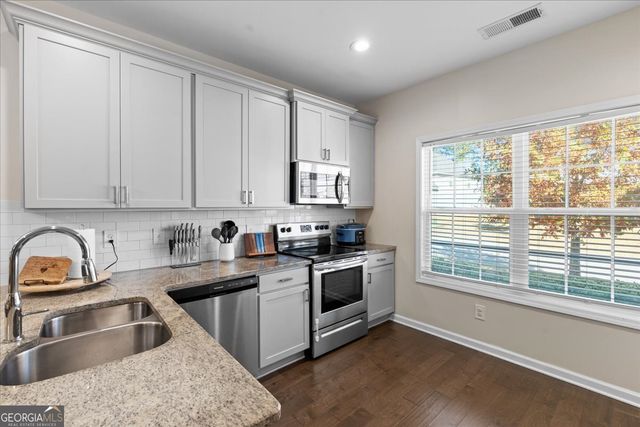 108 E River Cane Run, Perry, GA 31069