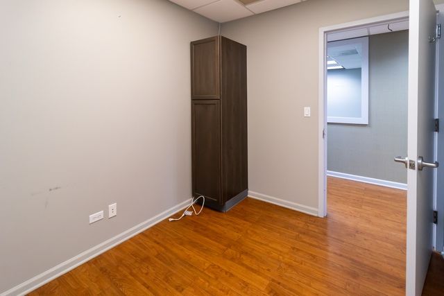 2400 N Ashland Avenue, Chicago, IL 60614