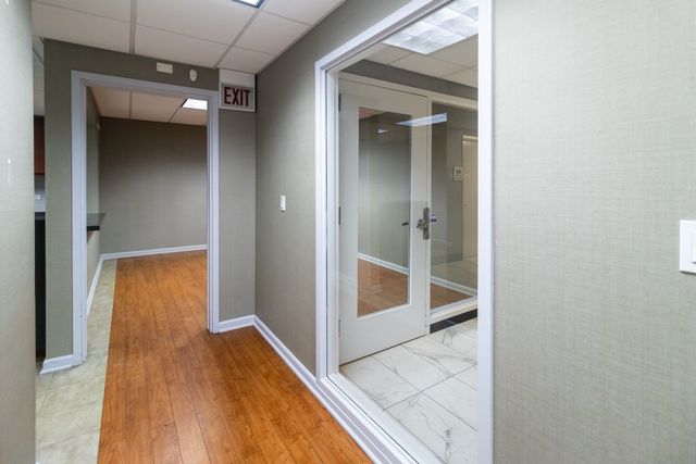 2400 N Ashland Avenue, Chicago, IL 60614