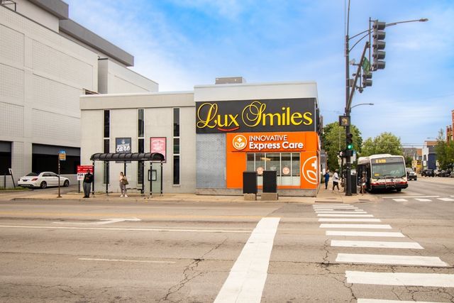 2400 N Ashland Avenue, Chicago, IL 60614