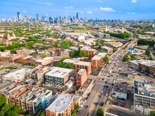 2400 N Ashland Avenue, Chicago, IL 60614