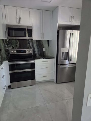 2706 Nassau Bnd A2, Coconut Creek, FL 33066