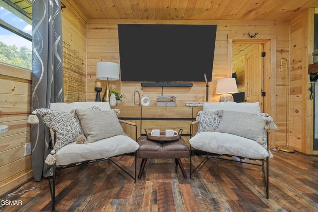 1309 Mortar Road, Sevierville, TN 37876