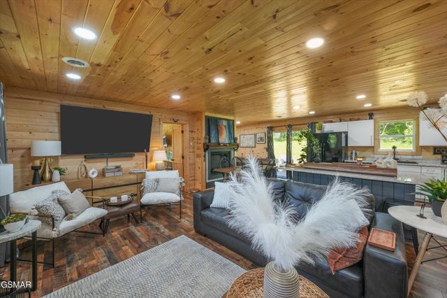 1309 Mortar Road, Sevierville, TN 37876