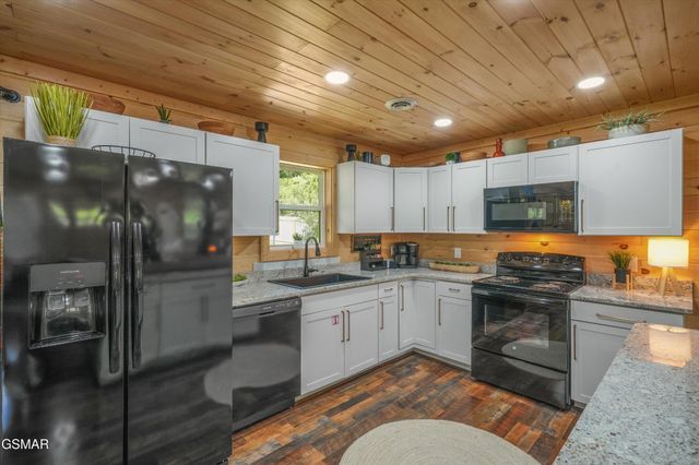 1309 Mortar Road, Sevierville, TN 37876