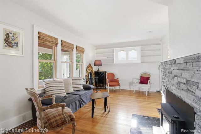 923 N Center Street, Royal Oak, MI 48067