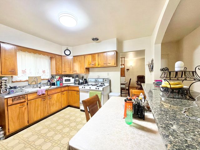 3947 Johnson Avenue, Hammond, IN 46327
