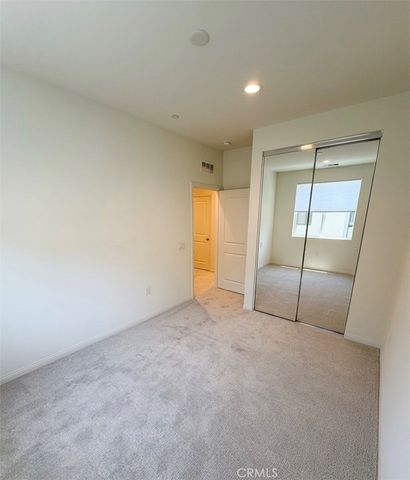 5868 Linden 6, Long Beach, CA 90807