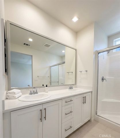 5868 Linden 6, Long Beach, CA 90807
