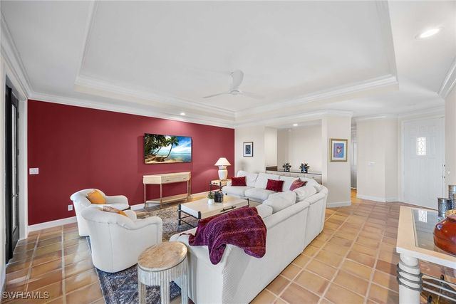 828 Hideaway CIR E 4-434, Marco Island, FL 34145