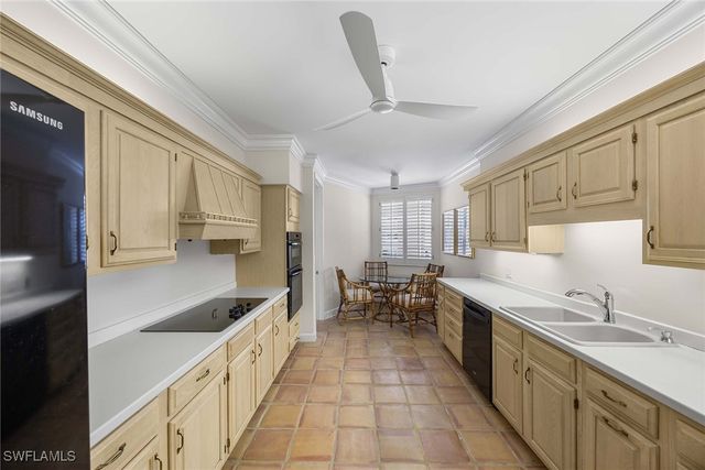 828 Hideaway CIR E 4-434, Marco Island, FL 34145